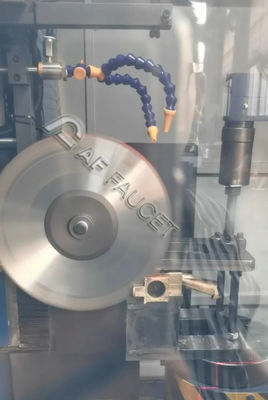 로봇 자동 펌프 만드는 기계 CNC 지능형 절단 기계